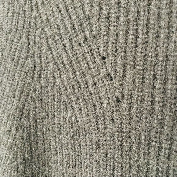 White + Warren LARGE 100% cashmere black turtleneck sleeveless sweater - Picture 2 of 5